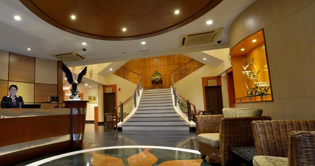 Asiana Hotel Кота Кинабалу Екстериор снимка